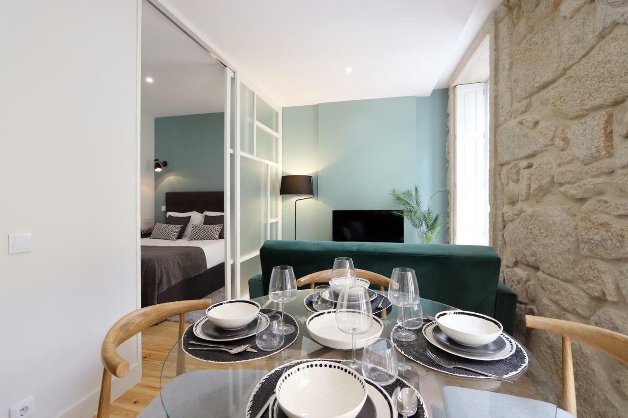 Ferienwohnung Hm - Pinheiro Downtown Living Porto Exterior foto