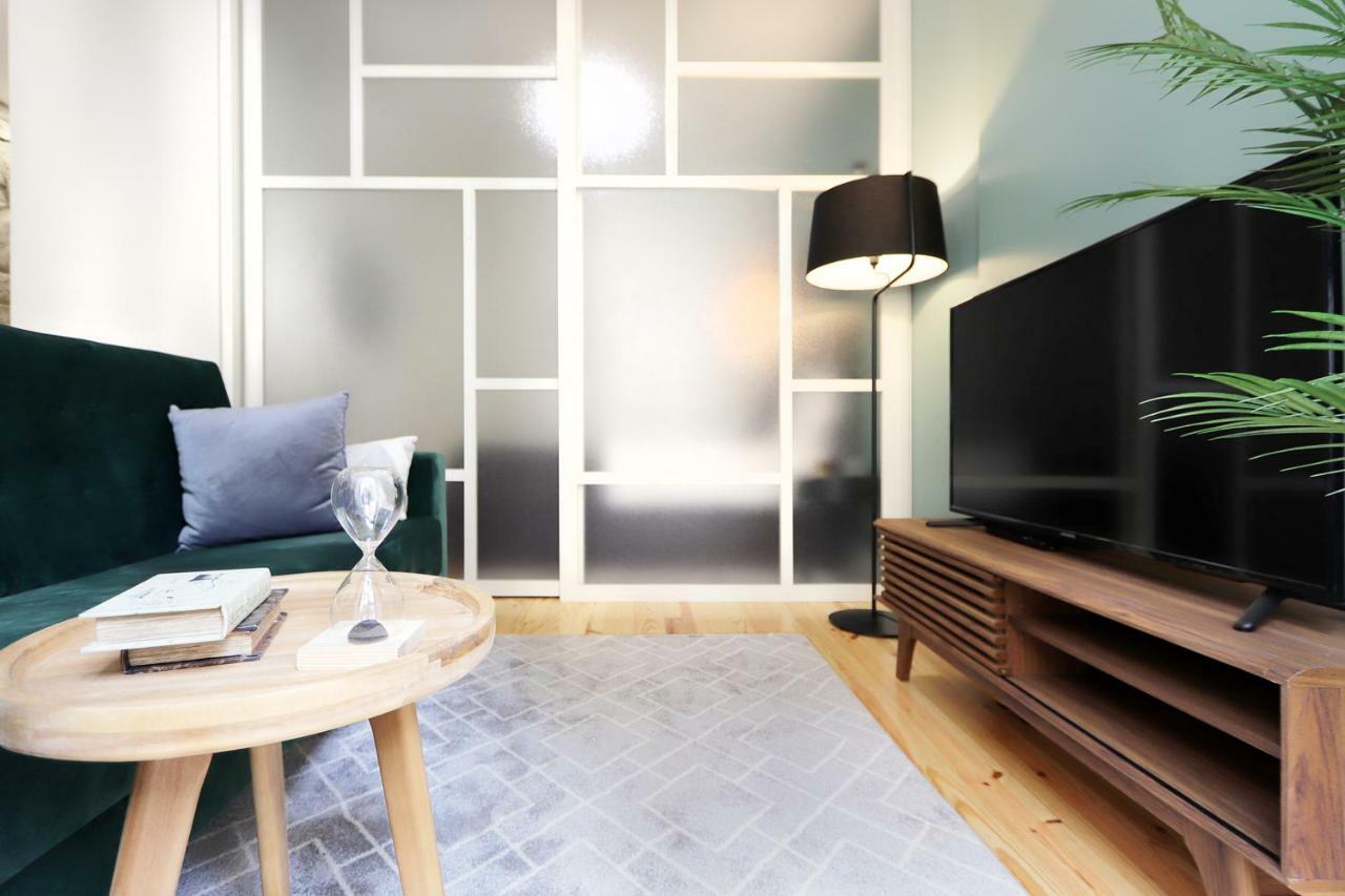 Ferienwohnung Hm - Pinheiro Downtown Living Porto Exterior foto